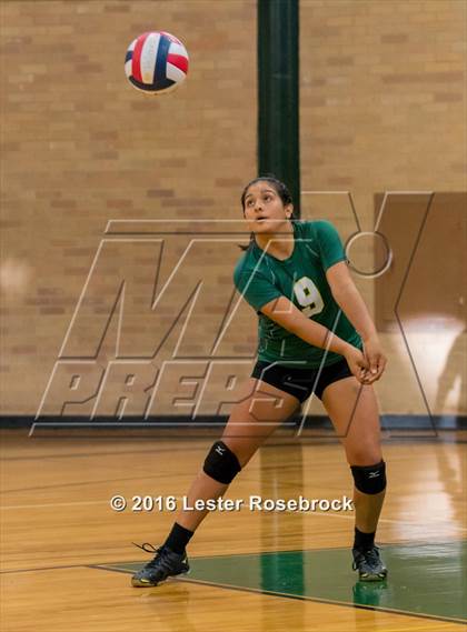 Thumbnail 3 in East Central vs Holmes photogallery.