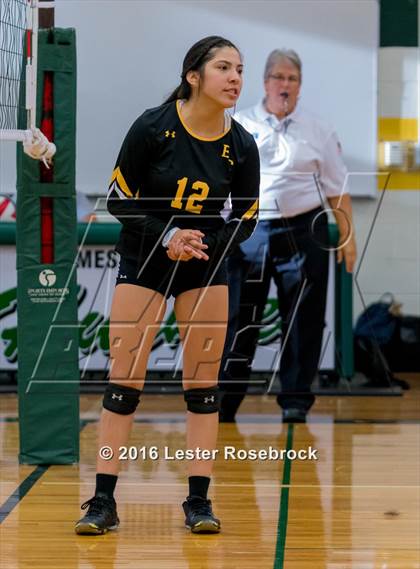 Thumbnail 3 in East Central vs Holmes photogallery.