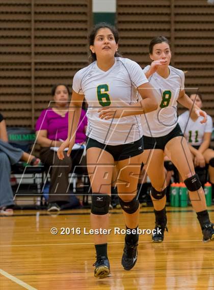 Thumbnail 2 in East Central vs Holmes photogallery.
