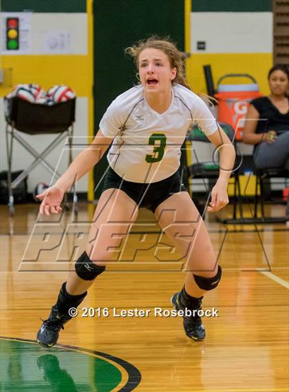 Thumbnail 1 in East Central vs Holmes photogallery.