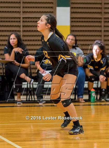 Thumbnail 3 in East Central vs Holmes photogallery.
