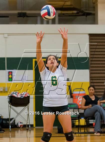 Thumbnail 1 in East Central vs Holmes photogallery.