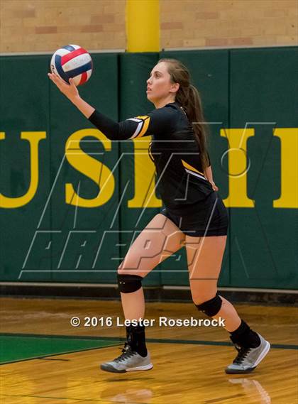 Thumbnail 3 in East Central vs Holmes photogallery.