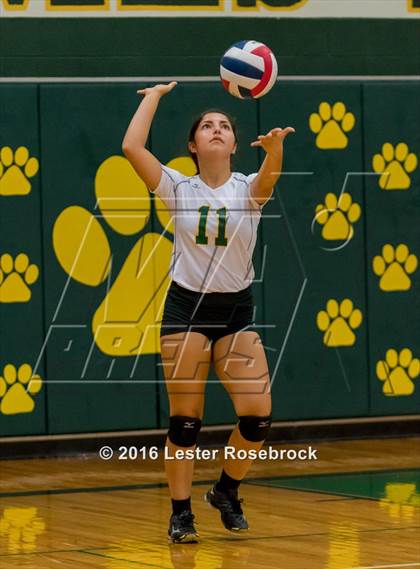 Thumbnail 3 in East Central vs Holmes photogallery.