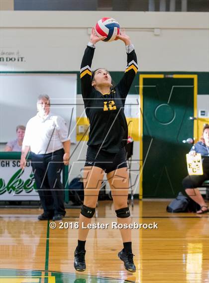 Thumbnail 3 in East Central vs Holmes photogallery.