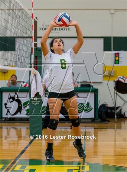 Thumbnail 2 in East Central vs Holmes photogallery.