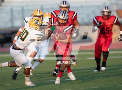 Thumbnail 3 in Stevens [John Paul] vs Holmes photogallery.