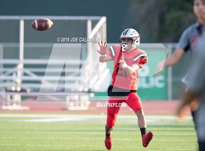 Thumbnail 1 in Stevens [John Paul] vs Holmes photogallery.