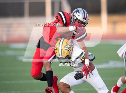 Thumbnail 1 in Stevens [John Paul] vs Holmes photogallery.