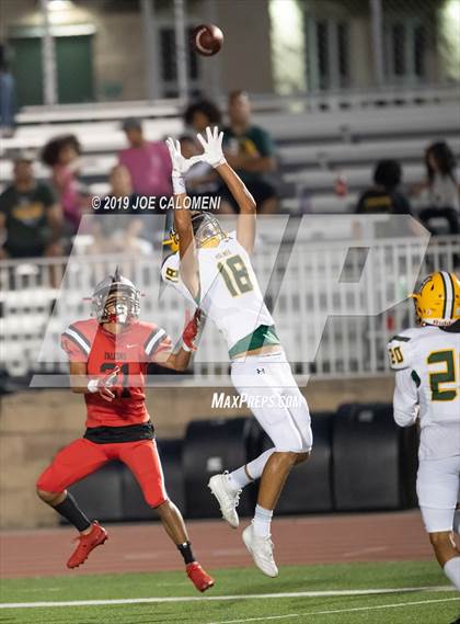 Thumbnail 2 in Stevens [John Paul] vs Holmes photogallery.