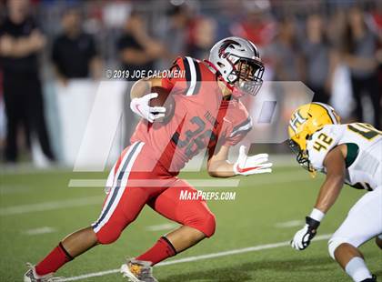 Thumbnail 2 in Stevens [John Paul] vs Holmes photogallery.