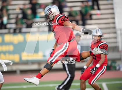 Thumbnail 2 in Stevens [John Paul] vs Holmes photogallery.