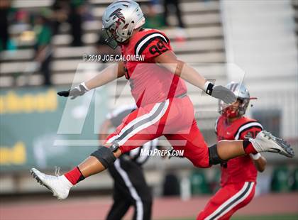 Thumbnail 1 in Stevens [John Paul] vs Holmes photogallery.