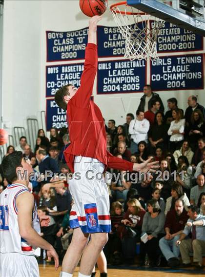 Thumbnail 1 in Valhalla @ Blind Brook photogallery.