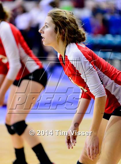Thumbnail 3 in Montrose vs. Valor Christian (CHSAA 4A Playoff) photogallery.