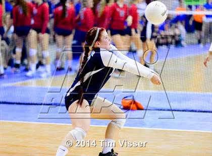 Thumbnail 1 in Montrose vs. Valor Christian (CHSAA 4A Playoff) photogallery.