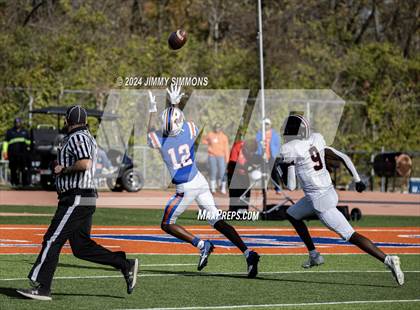 Thumbnail 2 in Springfield @ East St. Louis (IHSA 6A first round) photogallery.
