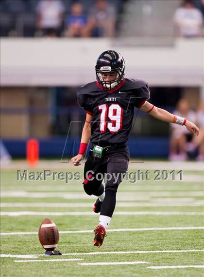 Thumbnail 3 in Trinity vs. Shiloh Christian (Kirk Herbstreit National Kickoff Classic) photogallery.