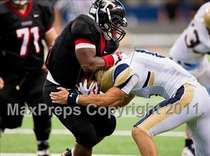 Thumbnail 1 in Trinity vs. Shiloh Christian (Kirk Herbstreit National Kickoff Classic) photogallery.