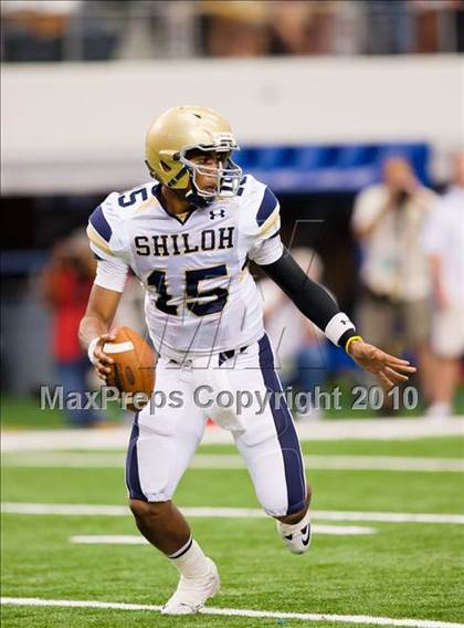 Thumbnail 2 in Trinity vs. Shiloh Christian (Kirk Herbstreit National Kickoff Classic) photogallery.