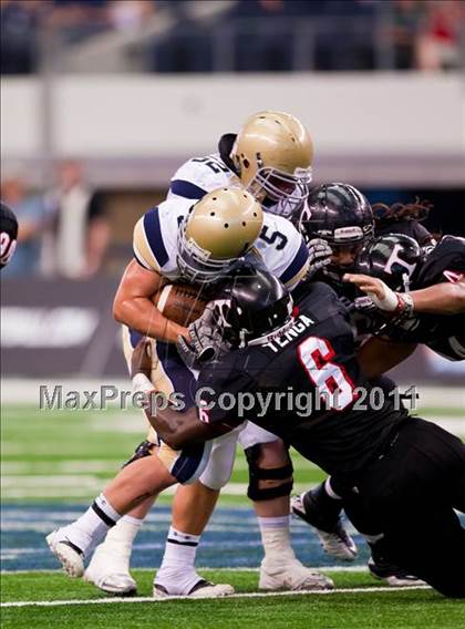 Thumbnail 2 in Trinity vs. Shiloh Christian (Kirk Herbstreit National Kickoff Classic) photogallery.