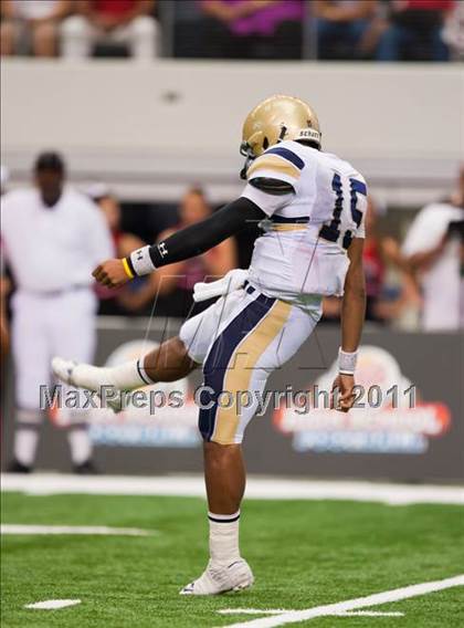 Thumbnail 1 in Trinity vs. Shiloh Christian (Kirk Herbstreit National Kickoff Classic) photogallery.