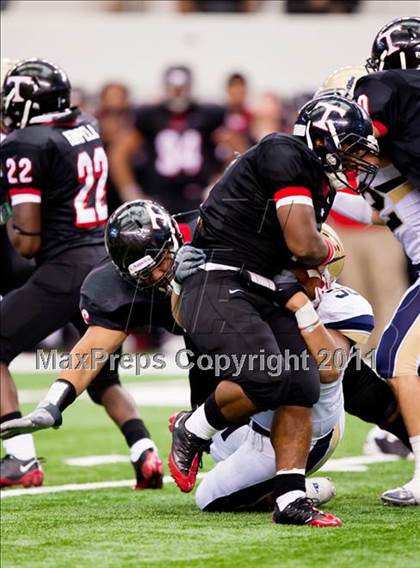 Thumbnail 3 in Trinity vs. Shiloh Christian (Kirk Herbstreit National Kickoff Classic) photogallery.