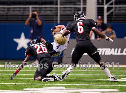 Thumbnail 1 in Trinity vs. Shiloh Christian (Kirk Herbstreit National Kickoff Classic) photogallery.