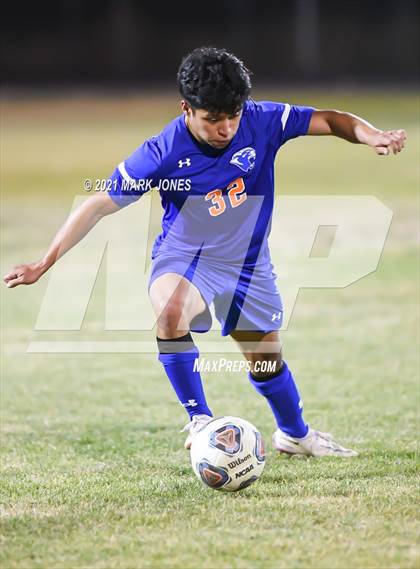 Thumbnail 3 in Blue Ridge @ Chino Valley (AIA 2A Semifinal)  photogallery.