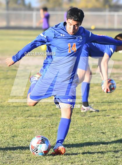 Thumbnail 1 in Blue Ridge @ Chino Valley (AIA 2A Semifinal)  photogallery.