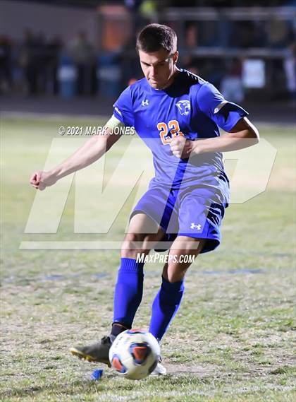 Thumbnail 3 in Blue Ridge @ Chino Valley (AIA 2A Semifinal)  photogallery.