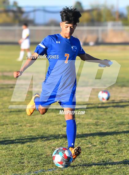 Thumbnail 3 in Blue Ridge @ Chino Valley (AIA 2A Semifinal)  photogallery.