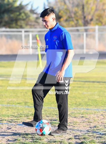Thumbnail 3 in Blue Ridge @ Chino Valley (AIA 2A Semifinal)  photogallery.