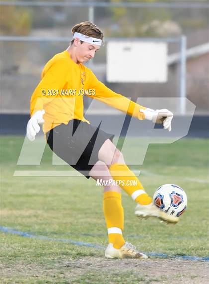 Thumbnail 2 in Blue Ridge @ Chino Valley (AIA 2A Semifinal)  photogallery.