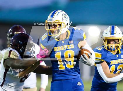 Thumbnail 2 in Licking Heights @ Olentangy (OHSAA D2 2nd Round Playoff) photogallery.