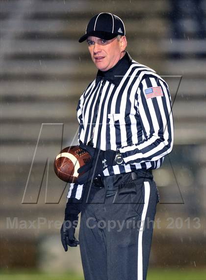 Thumbnail 2 in Gunter vs. Scurry-Rosser (UIL 2A Area Playoff) photogallery.