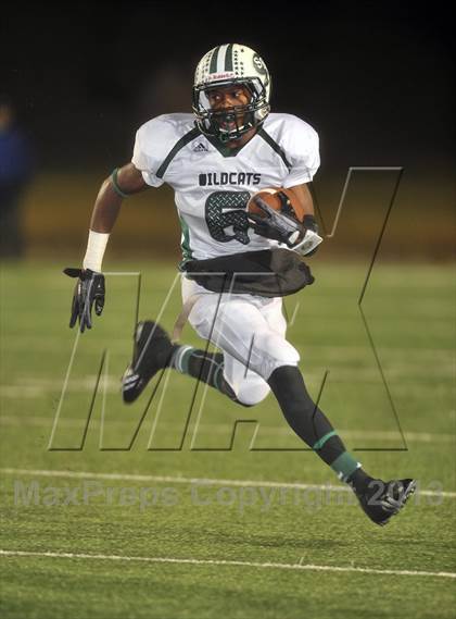 Thumbnail 3 in Gunter vs. Scurry-Rosser (UIL 2A Area Playoff) photogallery.