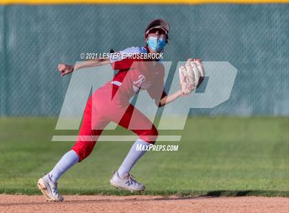 Thumbnail 3 in Taft @ Warren photogallery.