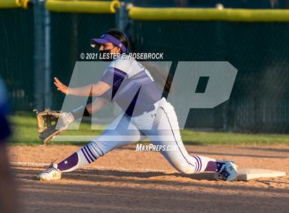 Thumbnail 2 in Taft @ Warren photogallery.