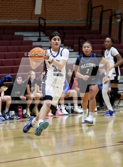 Thumbnail 3 in Catalina Foothills vs Paradise Honors (Salpointe Cactus Clash) photogallery.