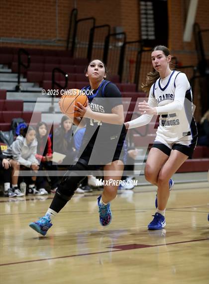 Thumbnail 1 in Catalina Foothills vs Paradise Honors (Salpointe Cactus Clash) photogallery.