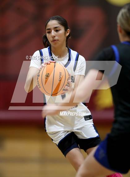 Thumbnail 1 in Catalina Foothills vs Paradise Honors (Salpointe Cactus Clash) photogallery.