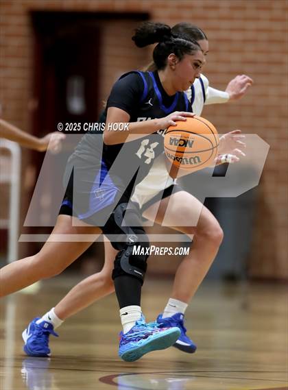 Thumbnail 3 in Catalina Foothills vs Paradise Honors (Salpointe Cactus Clash) photogallery.