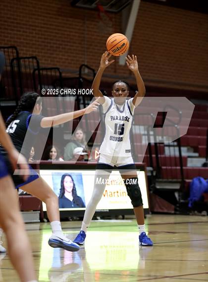 Thumbnail 2 in Catalina Foothills vs Paradise Honors (Salpointe Cactus Clash) photogallery.