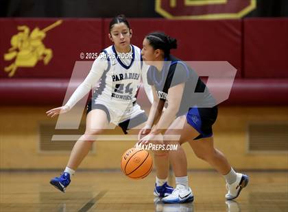 Thumbnail 1 in Catalina Foothills vs Paradise Honors (Salpointe Cactus Clash) photogallery.