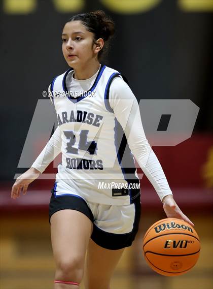 Thumbnail 2 in Catalina Foothills vs Paradise Honors (Salpointe Cactus Clash) photogallery.