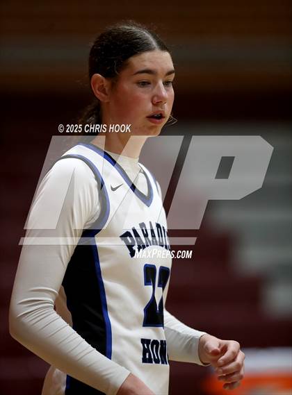 Thumbnail 1 in Catalina Foothills vs Paradise Honors (Salpointe Cactus Clash) photogallery.