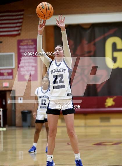 Thumbnail 2 in Catalina Foothills vs Paradise Honors (Salpointe Cactus Clash) photogallery.