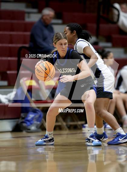 Thumbnail 1 in Catalina Foothills vs Paradise Honors (Salpointe Cactus Clash) photogallery.