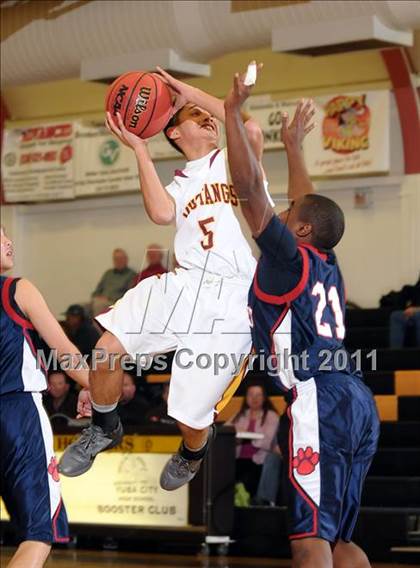 Thumbnail 3 in Rancho Cotate vs. Lincoln (Mel Good Holiday Classic) photogallery.